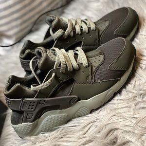 Nike Huarache Run ‘Sequoia’ (6Y)